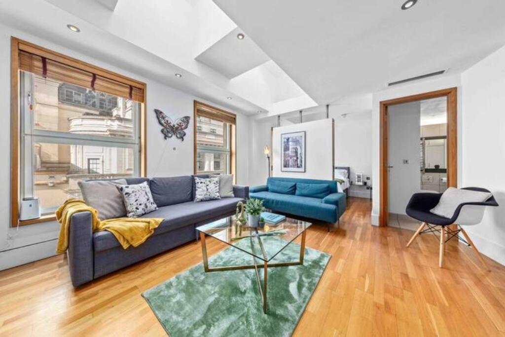 Apartamento Luxe Living Near Piccadilly Hy11 Londres Exterior foto