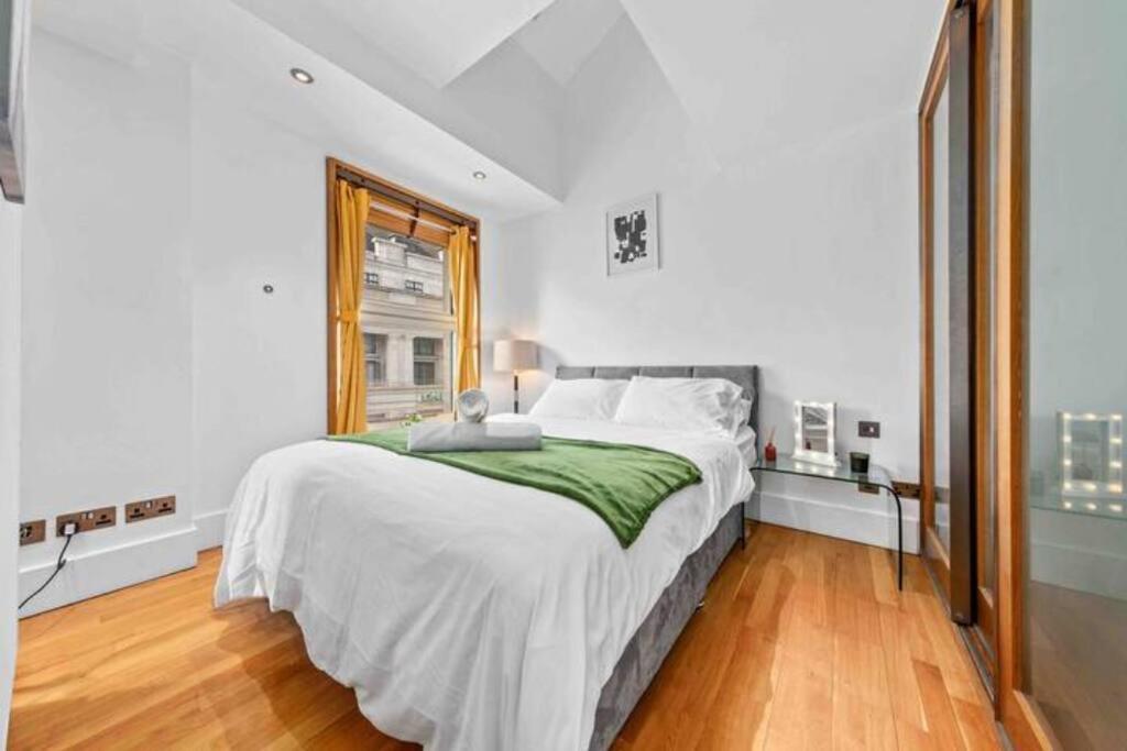 Apartamento Luxe Living Near Piccadilly Hy11 Londres Exterior foto